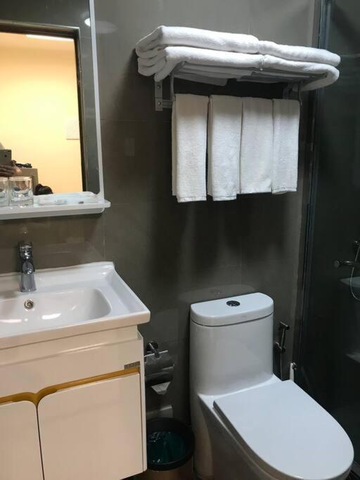 Grand Riviera Suites Manila Dış mekan fotoğraf