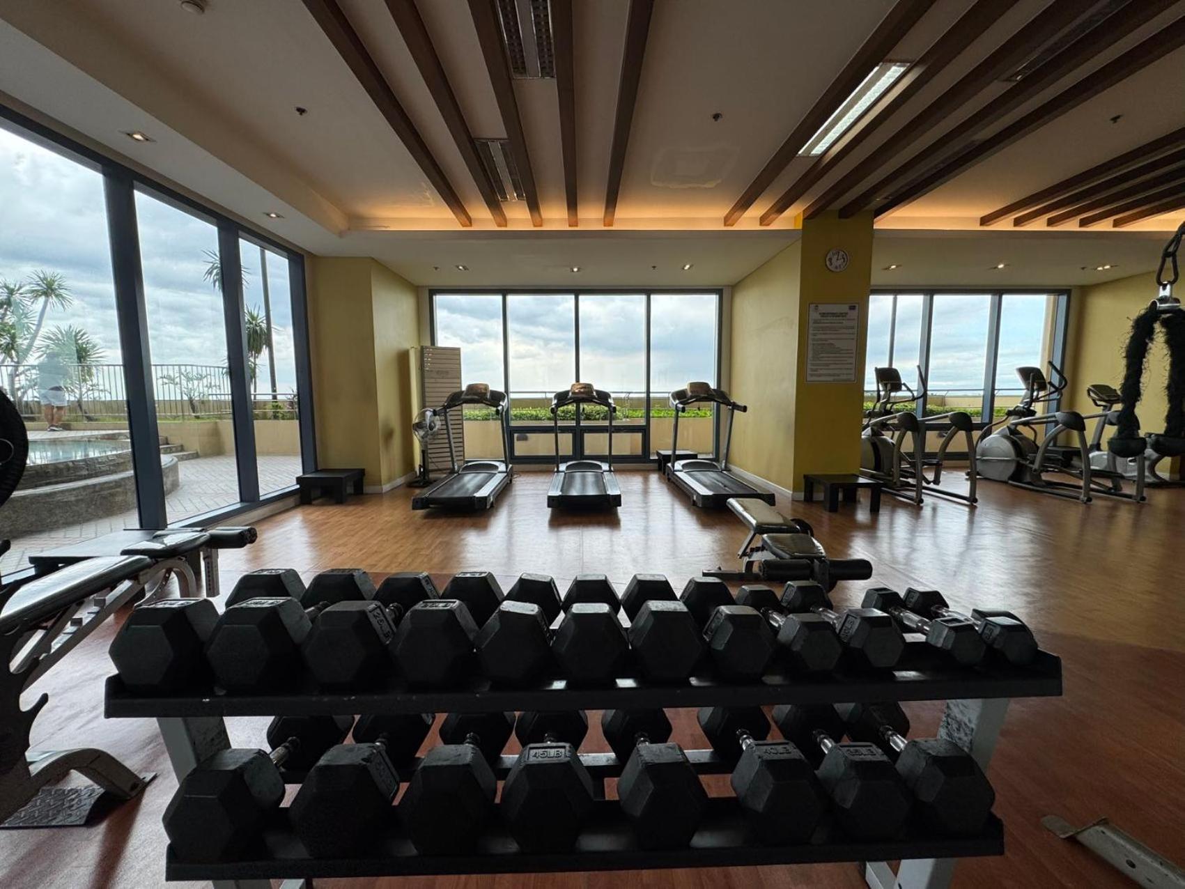 Grand Riviera Suites Manila Dış mekan fotoğraf