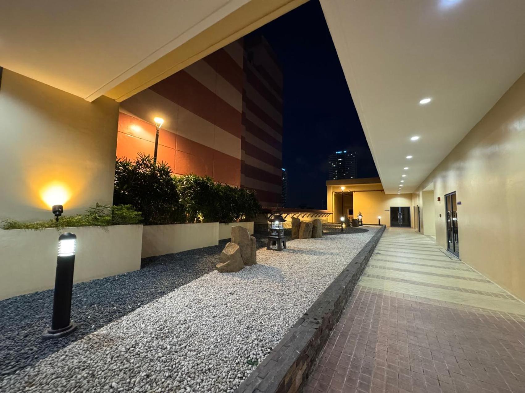 Grand Riviera Suites Manila Dış mekan fotoğraf